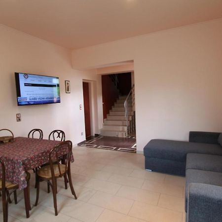 Velence Lake Apartman Гардонь Екстер'єр фото